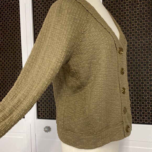 Two by Vince Camuto Textured Olive Green Button Down Sweater Size Large - Picture 2 of 5